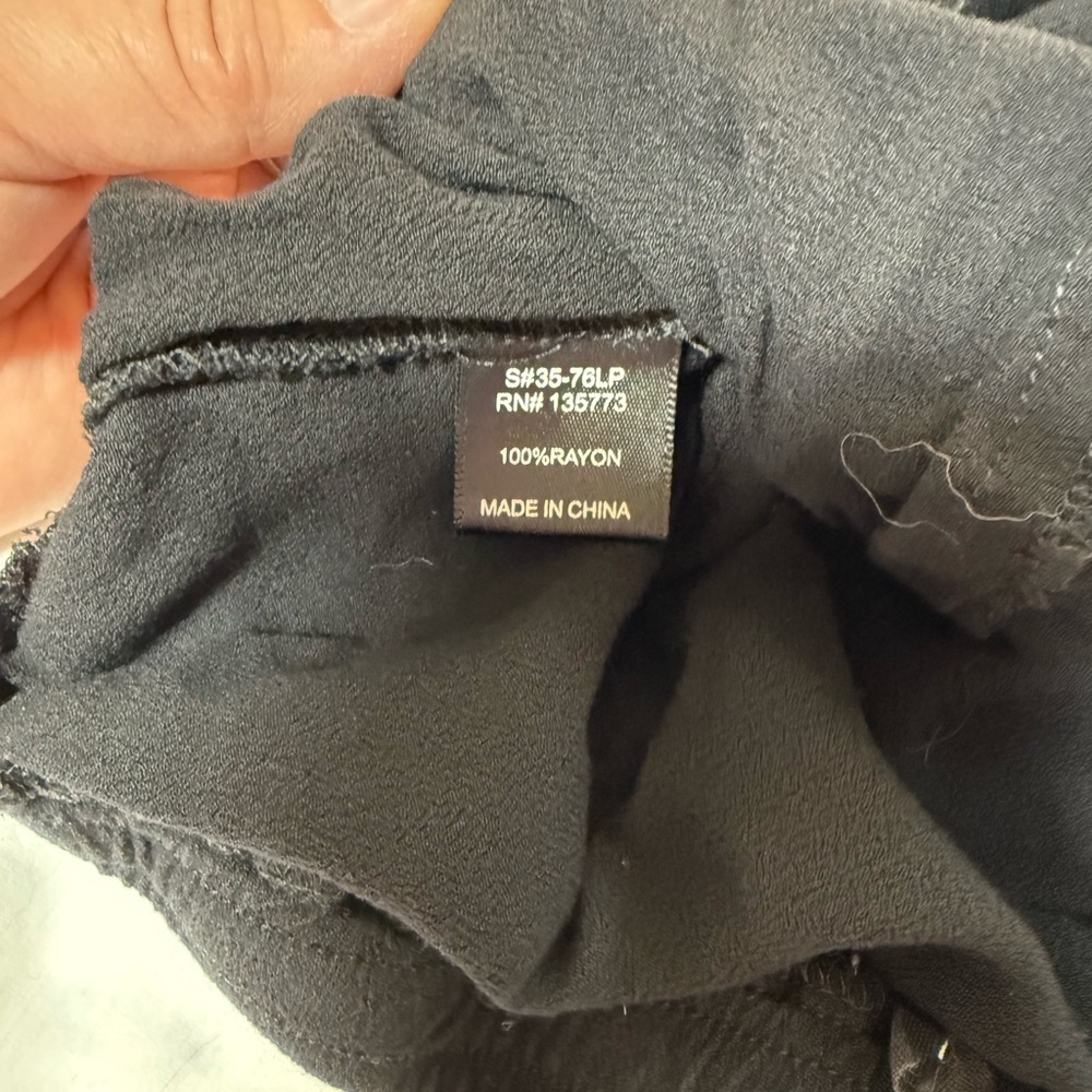 Black Wide-Leg Draw String Flowy Pants - Picture 6 of 8